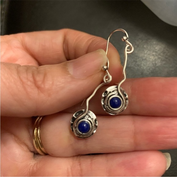 Farah Jewelry Silver and Blue Ornate Earrings - Picture 1 of 1